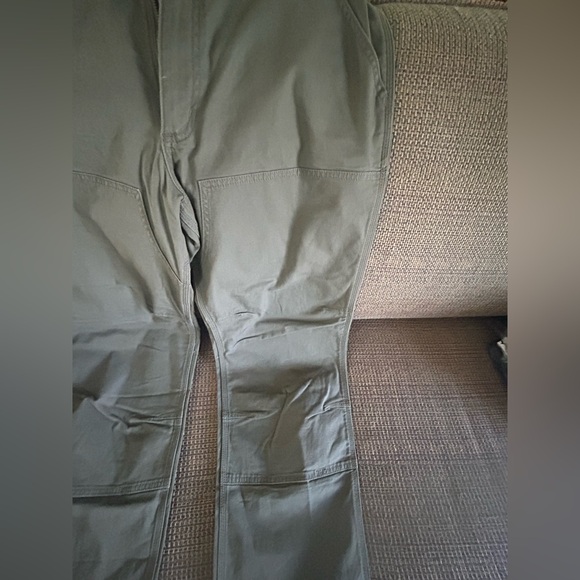 NWOT Carharrt Pants 38 X 32. Olive Green. Relaxed Fit rugged Flex - Picture 3 of 11